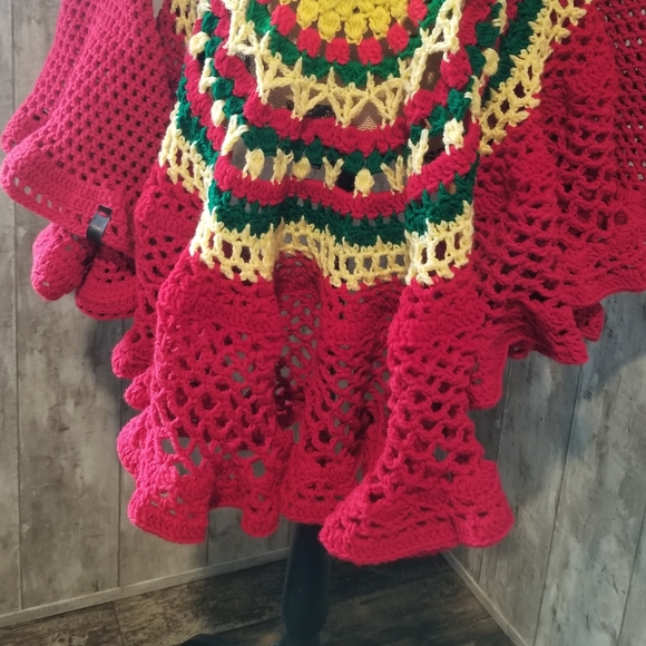 PIXIE DUSTER SWEATER HANDCRAFTED CROCHET - Picture 6 of 7